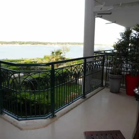 2 Chambres Port Guillaume * 滨海迪沃